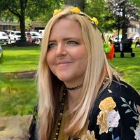 Calling Mom megan_dingles