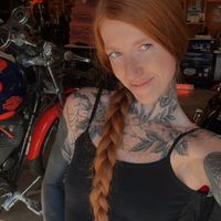 tattedbikerchick1
