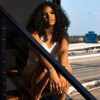 officialreneeharmoni