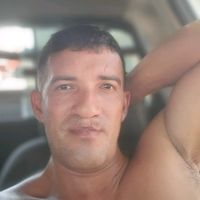 tocale la cola a sapo