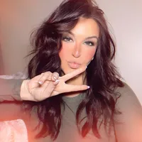 Lee Brice She Aint Right