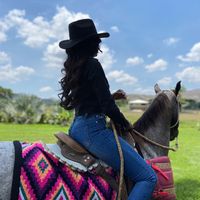nicolevalentina_0
