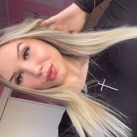 laura_4489