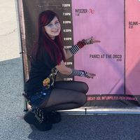 panicking.behindthesea