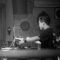 original sound - echoes.sz