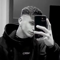 _holubrichard_