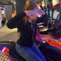_.bellaaa25