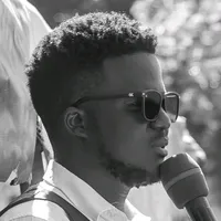 I KNOW WHO I AM LYRICS SINACH