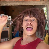 PILILITI CADE TUA MAE CADE