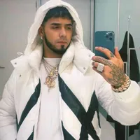 Mirame Yo Soy La Otra