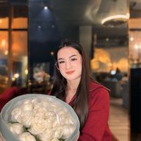 Oinayli dostlar