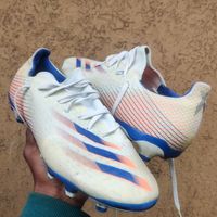 mr_happyfeet__254