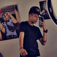 handsome.boy._
