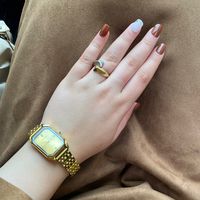 hallush_