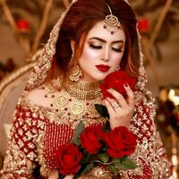 hinakhan3578