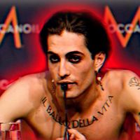 I wanna be your slave