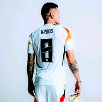 kroos_numero_8