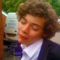 FOLLOW _CHERRYHARRY_