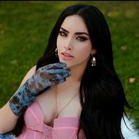 KIMBERLY LOAIZA LINDURA