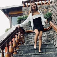 emilyparedes._