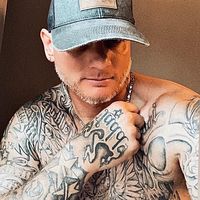 tatted_ladd