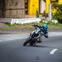 dei_v200s