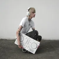 Itty Bitty Piggy - Nicki Minaj