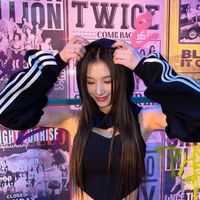 melany_xyz