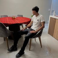 guzzzy_
