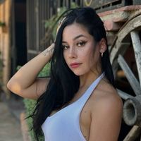 hotwhitewitch