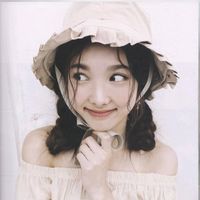moon.da.nayeon