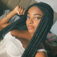 orochiii eu vejo um lobo em seu olhar