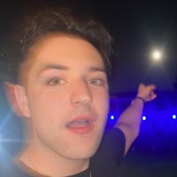 excuse me I need your help you need to k me