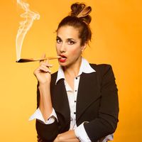 ninahartmannofficial