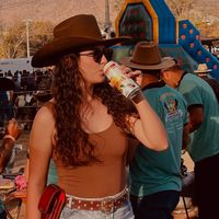 gabi_martins077