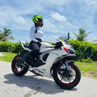 tonya_fl_zx6r