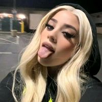 yrzzsofia_yrzz