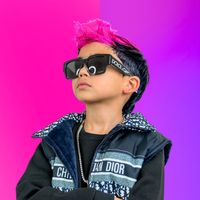 FRESITA JUNIC EL FAMOSO
