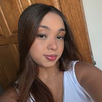 layla_peres