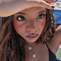 ayeleenie