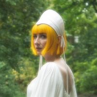 YES MOM BY TESSA VIOLET