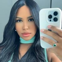 mayaonstream