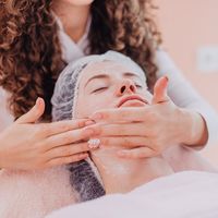 skintasticinstitute