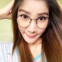yelly_yanika