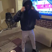 Shawty got the flatty