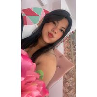 keniasalguerostudionails