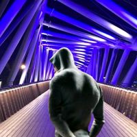 Ardem amandoi in mare goi