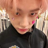 hasretinle yandı gönlüm