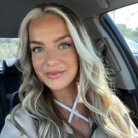 chelseacrichlow