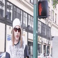 оригинальный звук